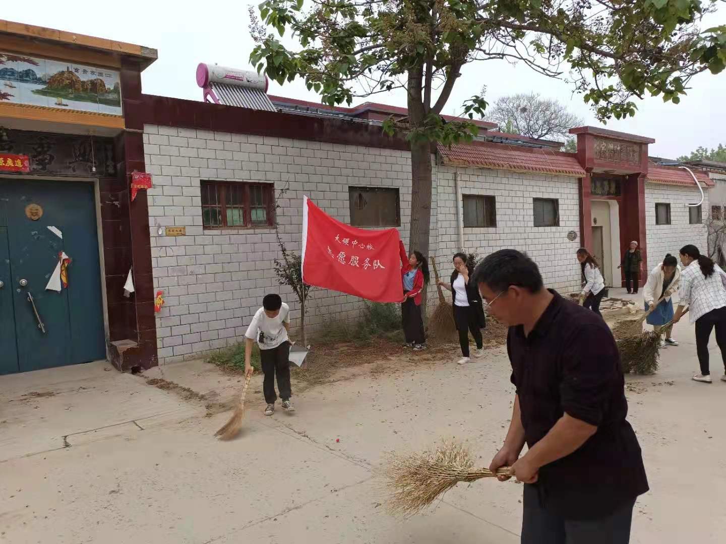 浚县小河镇大碾中心校文明实践服务队身边新鲜事_志愿圈_志愿河南