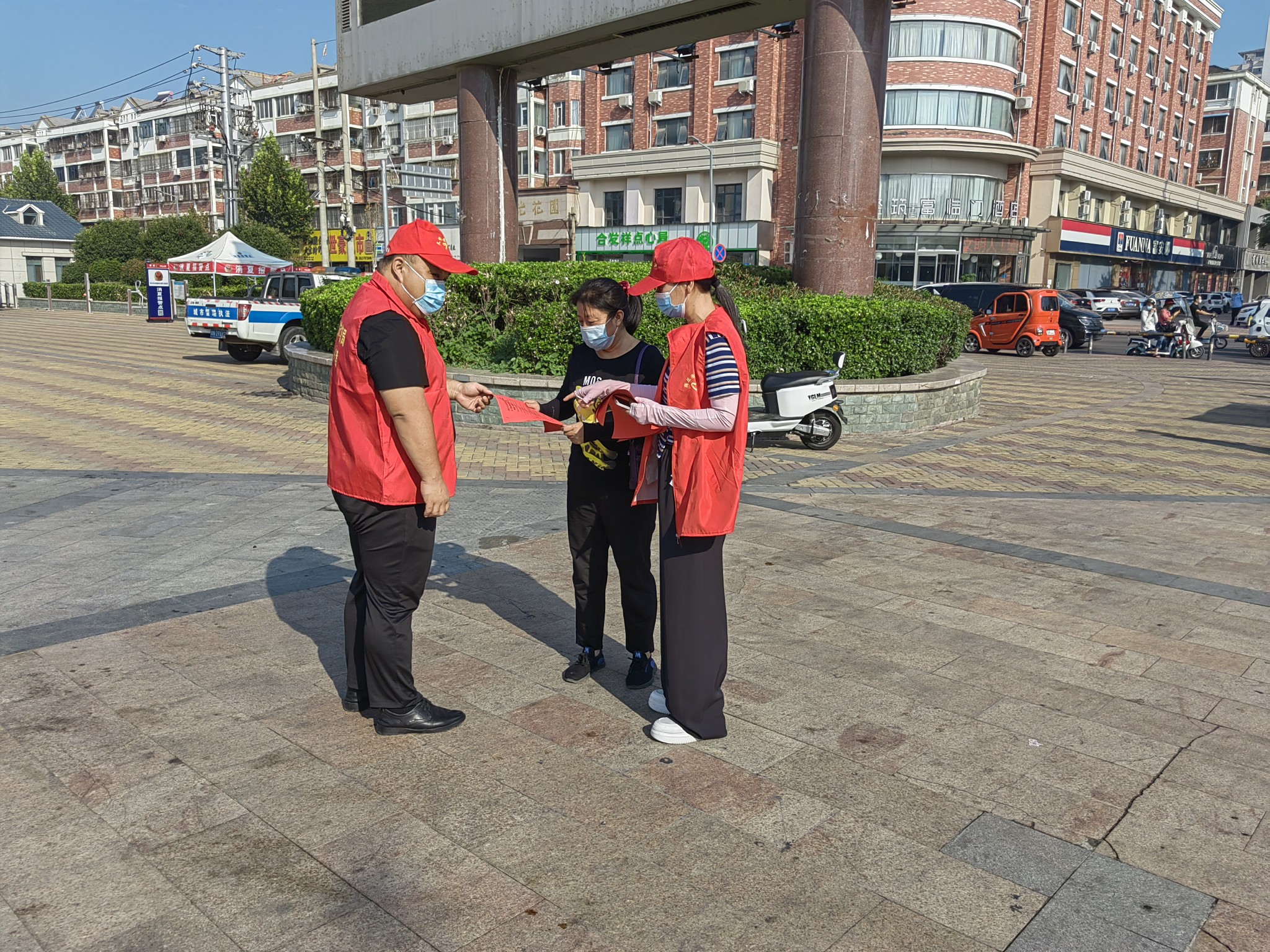 宣传疫情防控全民带口罩